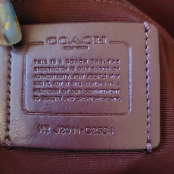 COACH * City Tote In Signature Canvas With Candy Print - Picture 7 of 11